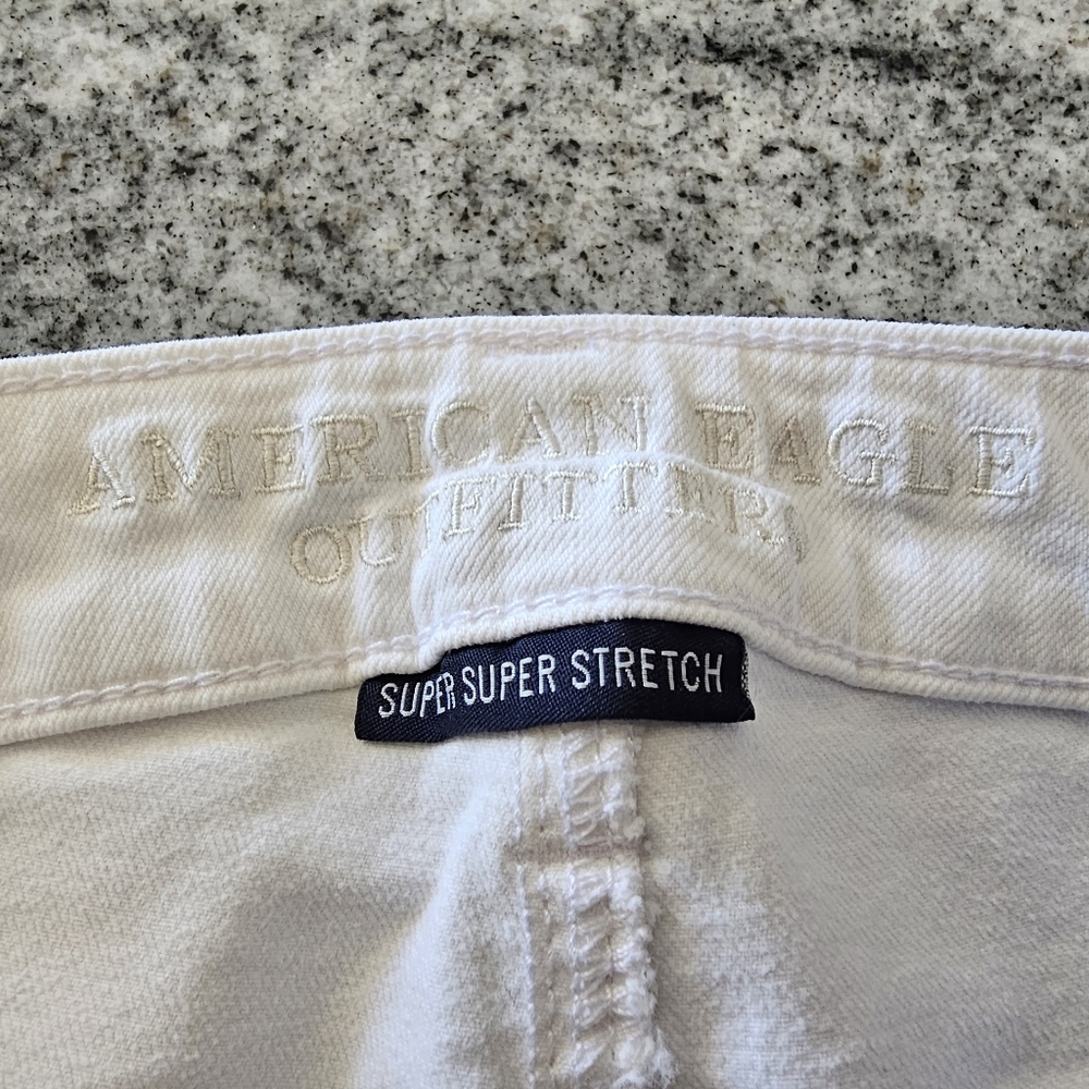 American Eagle Outfitters White Jeans